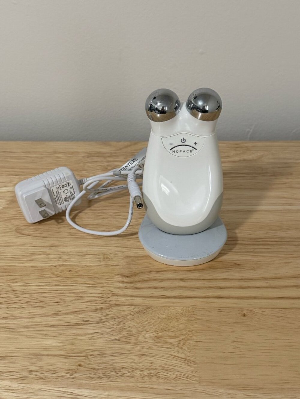 NuFACE Trinity Facial Toning Device